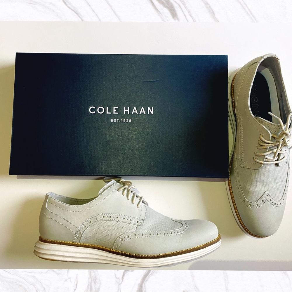 🚨Price DROP 2 day sale!!🚨 Good as new Cole Haan